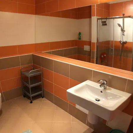 New Modern 2 Appartement Praag